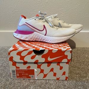 Nike Renew Run Sneakers